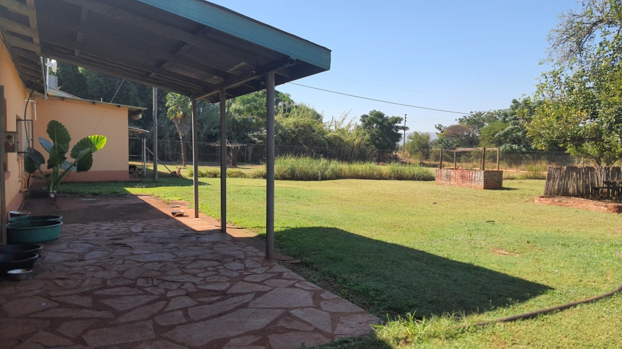 10 Bedroom Property for Sale in Rietfontein A H North West